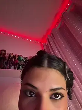 Stripchat Free Porn Cam of luludolll