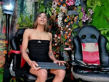 Stripchat Live Porn of Elena_and_Julian