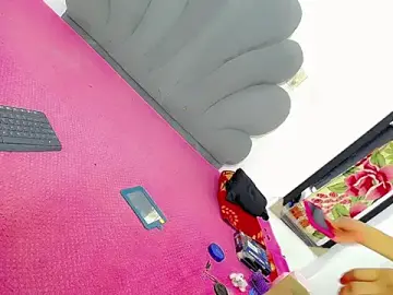 Stripchat Watch Live Sex Cams of Grey-sativa