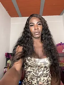 Stripchat Live Porn of Richchocolatesweet_