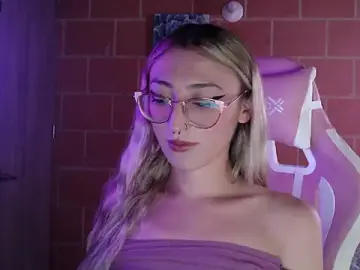 Stripchat Live Sex of Andrea_camilaaa