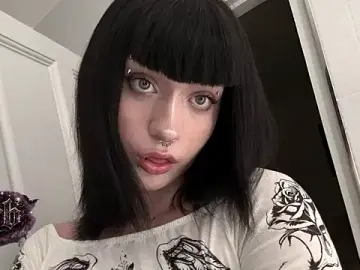 Stripchat Live Sex of Vailyreb_
