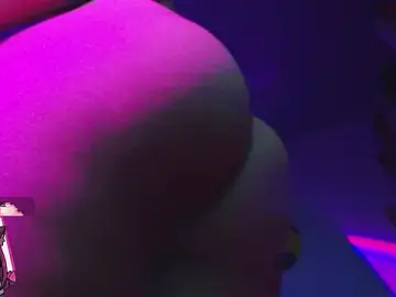 Stripchat Live Porn of REBECA_VALENTINE