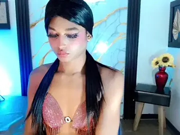 Stripchat Adult Webcam of safira_brunette