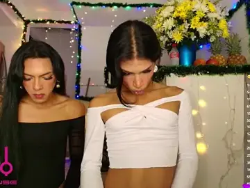 Stripchat Sex Chat of Bigdickgirls_02