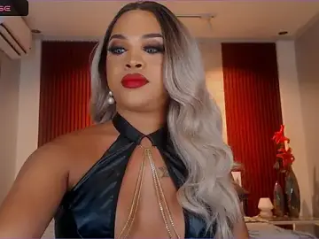 MarryQueen22 from stripchat