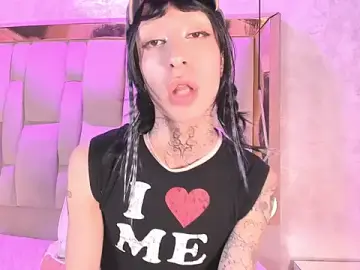 MadisonWood01 from stripchat