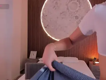 Stripchat Adult Webcams of RoseCassie