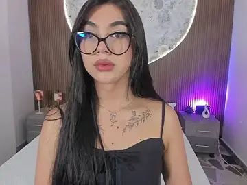 Stripchat Sex Cam of RoseCassie