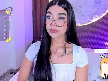 Stripchat Free Live Porn of RoseCassie