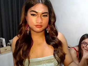 Stripchat Nude Webcam of Elysia_Fox