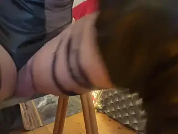 Stripchat Best live sex cam show of alexheels_boots