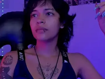 Stripchat Adult Webcam of Anny_Kiitty