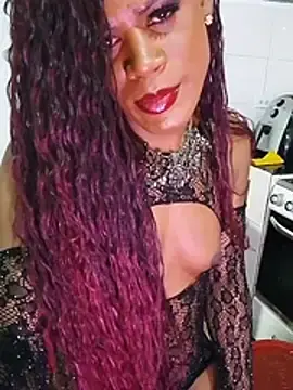 Stripchat Live Sex of HonneyVictoria