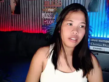 Stripchat Sex Cam of Urasian_Pinay_Gurl