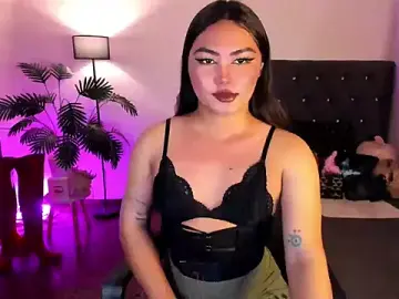 Stripchat Watch Live Sex Cams of itsmeSiannaLoove69