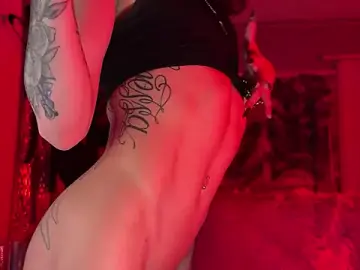 Stripchat Adult Webcams of xoFrankie