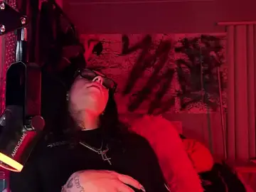 Stripchat Adult Video Chat of xoFrankie