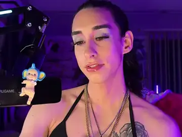 Stripchat Live Sex Cam of xoFrankie