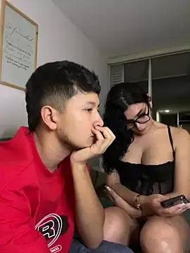Stripchat Free Live Porn of Victoriacollins_Julian