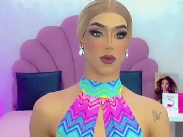 Stripchat Live Sex Cam of briana_sex32