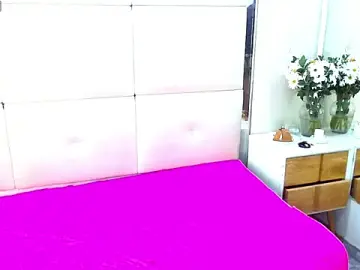 Stripchat Nude Webcam of isahotx