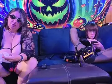 Stripchat Live Sex of sluttypumpkin420
