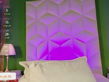 Stripchat Watch Live Sex Cams of queen__violet