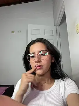 Trixie_pop from stripchat