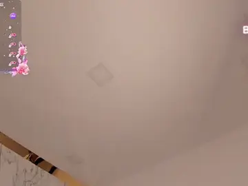 Stripchat Free Porn Cam of Bylie_Hills