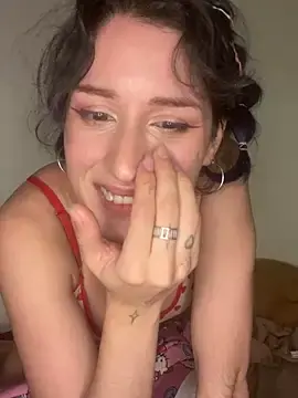kendrafarq from stripchat