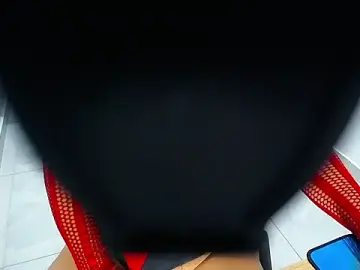 Stripchat Adult Video Chat of alicehugecock