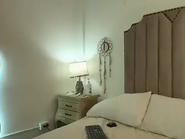Stripchat Free Porn Cam of Julietta___