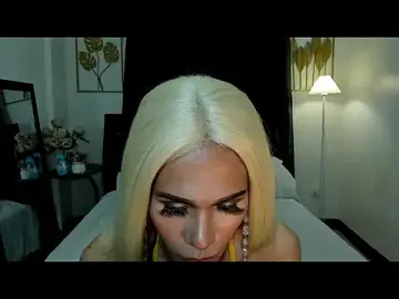 Stripchat Live Porn of tsmokemachine