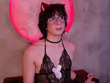 Shelly_bat from stripchat