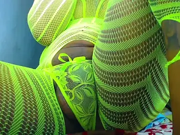 Stripchat Live Sex Cam of Ts_veryhot