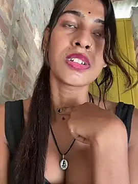 Stripchat Live Sex Cam of Decent_girl_001