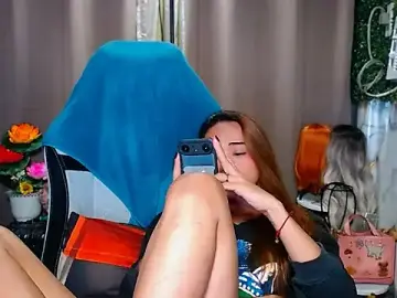 Stripchat Nude Webcam of imadriana12