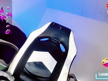 Stripchat Free Live Porn of Victoria_Kastelo