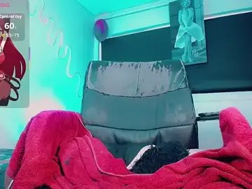 Stripchat Free Live Porn of Kendall_hornyy