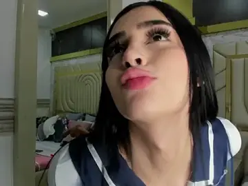 Stripchat Free Porn Cam of NahomiDeluxe