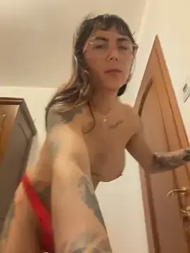 Stripchat Live Sex of missdirtyhot_