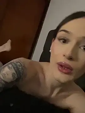Stripchat Sex Cam of Baby_luxury