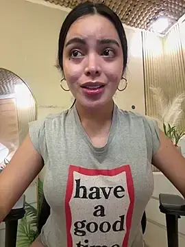 Stripchat Free Porn Cam of TS-SimplyTheBest