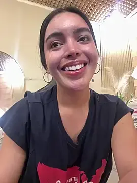 Stripchat Free Porn Cam of TS-SimplyTheBest