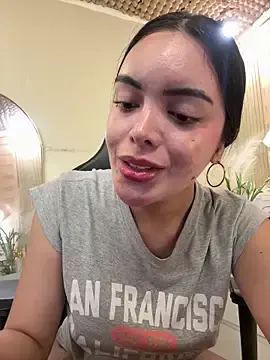 Stripchat Free Live Porn of TS-SimplyTheBest