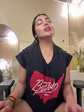 Stripchat Live Sex of TS-SimplyTheBest