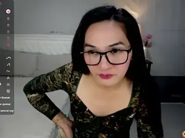 Stripchat Live Sex Cam of AsianSweetHeartxX