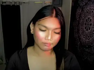 Stripchat Adult Video Chat of Lou_heart