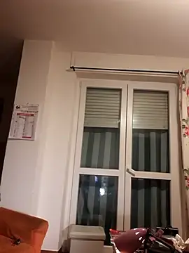 Stripchat Best Webcam of SHARONLATINITALY